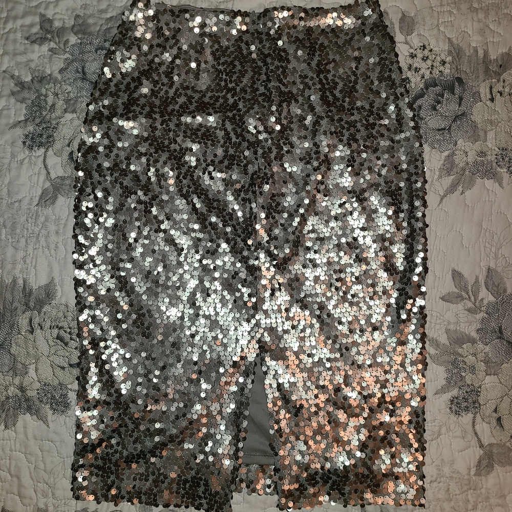 Express Sequined Set - image 5